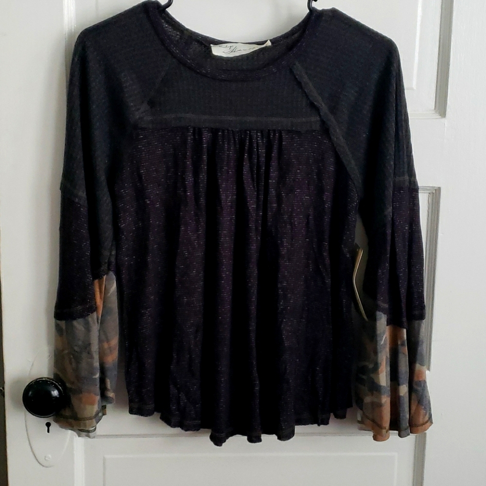 BNWT Vintage Havana Mixed Media Camo Bell Sleeves